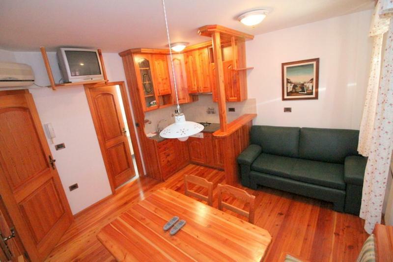 Cozy Apartments Buket In The Center Izola Εξωτερικό φωτογραφία