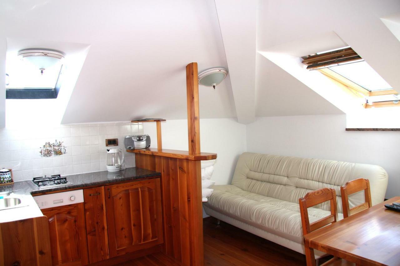 Cozy Apartments Buket In The Center Izola Εξωτερικό φωτογραφία